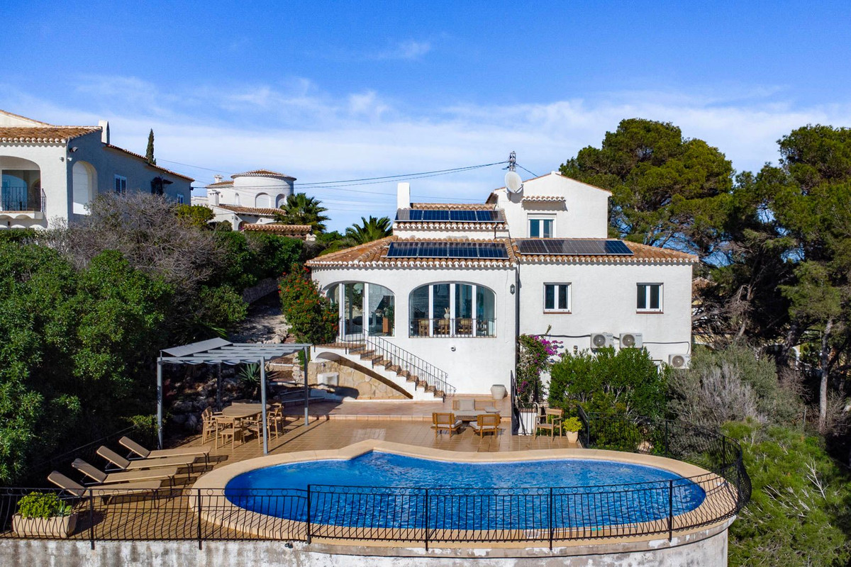 Vrijstaande Villa te koop in Javea | 4 slaapkamers H5286721