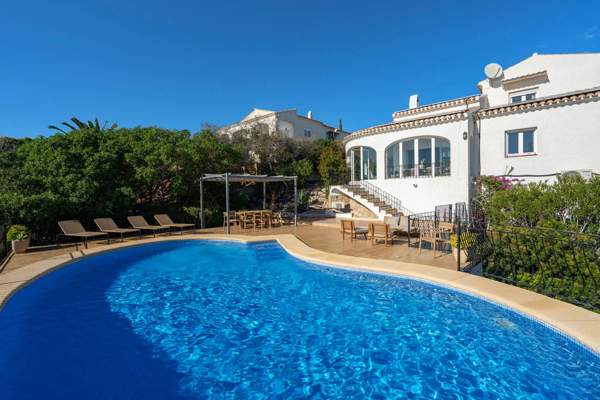 Vrijstaande Villa te koop in Javea | 4 slaapkamers H5286721