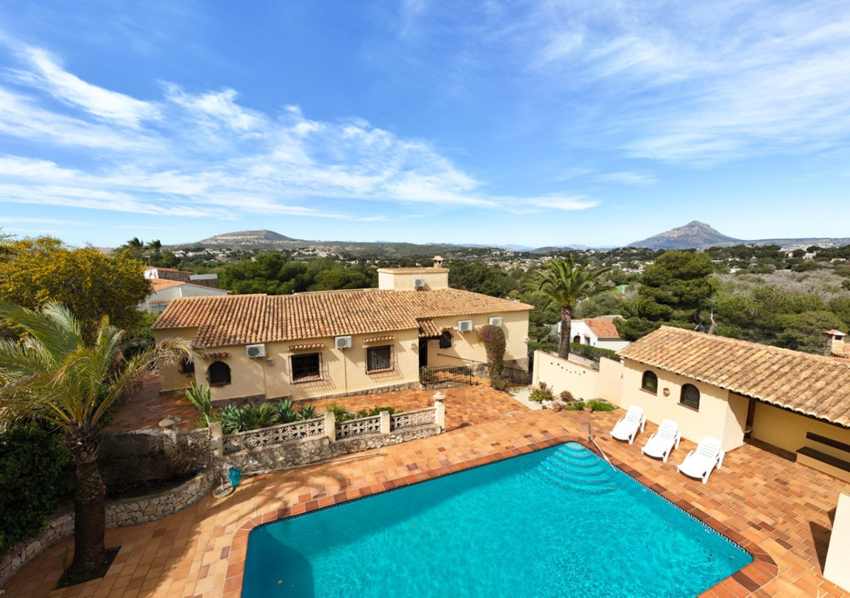 Vrijstaande Villa te koop in Javea | 5 slaapkamers H5308528