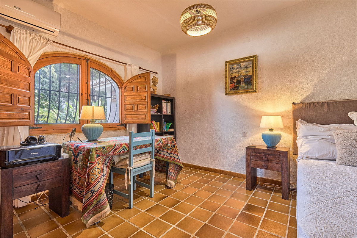 Vrijstaande Villa te koop in Javea | 4 slaapkamers H5321692