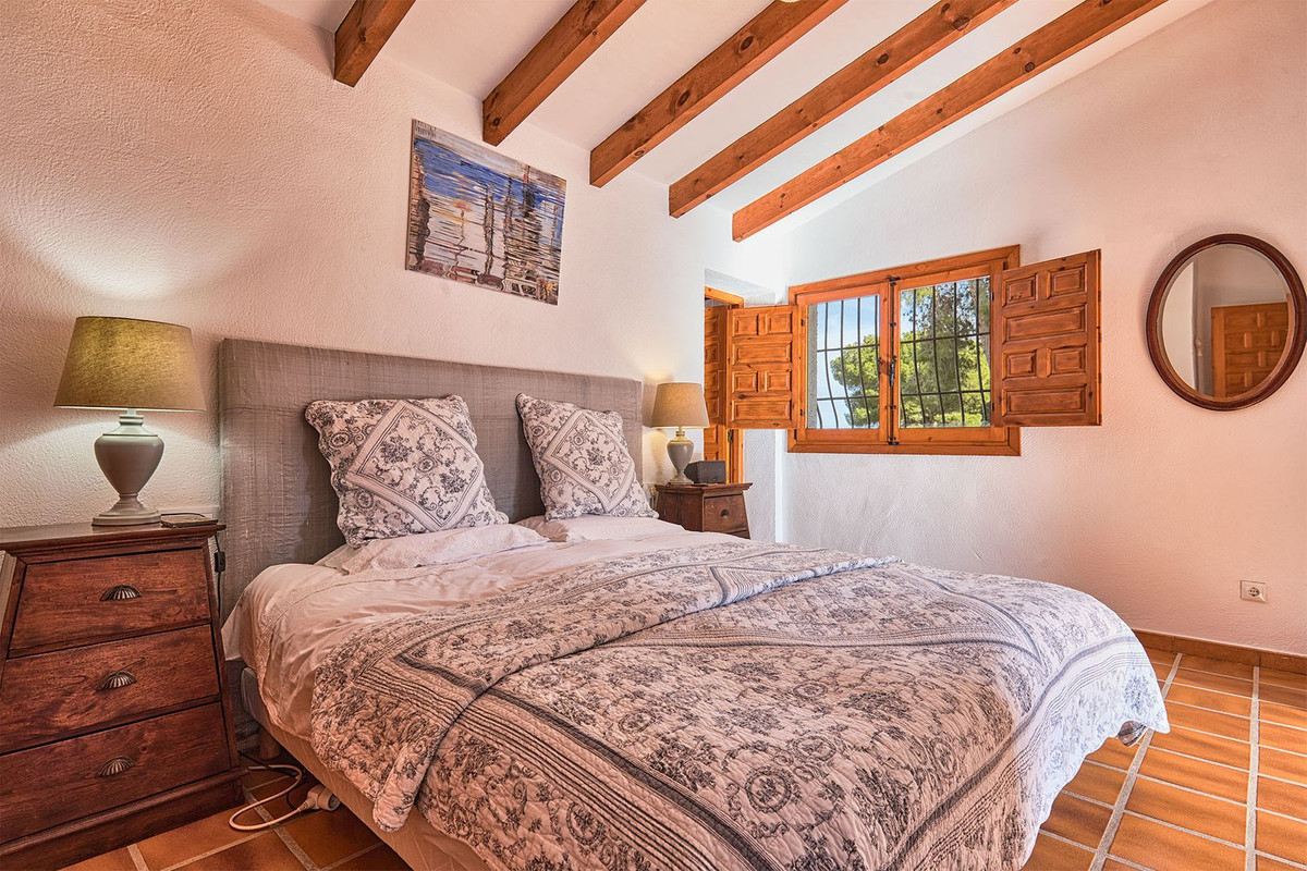 Vrijstaande Villa te koop in Javea | 4 slaapkamers H5321692