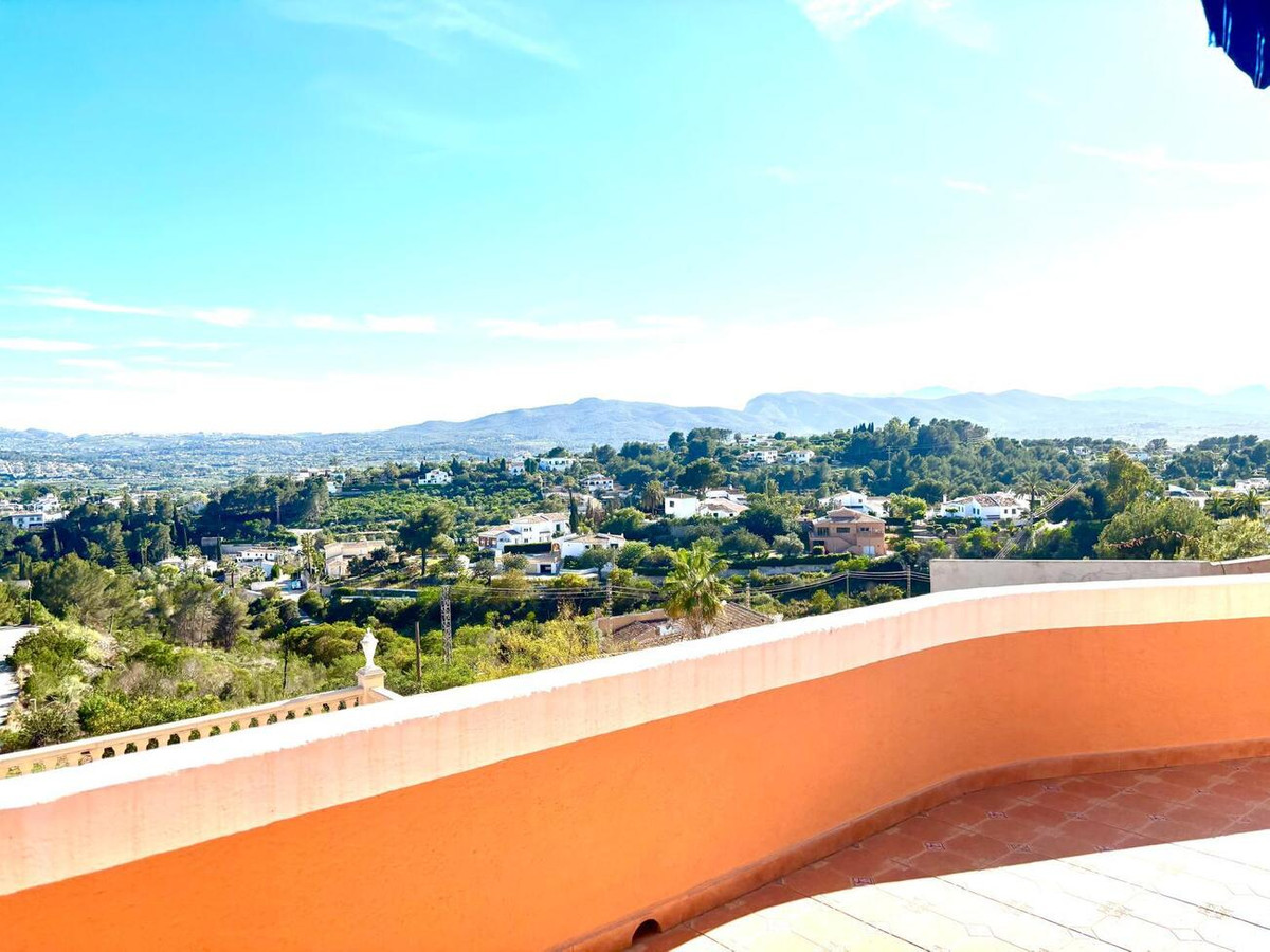 Vrijstaande Villa te koop in Javea | 4 slaapkamers H5322223