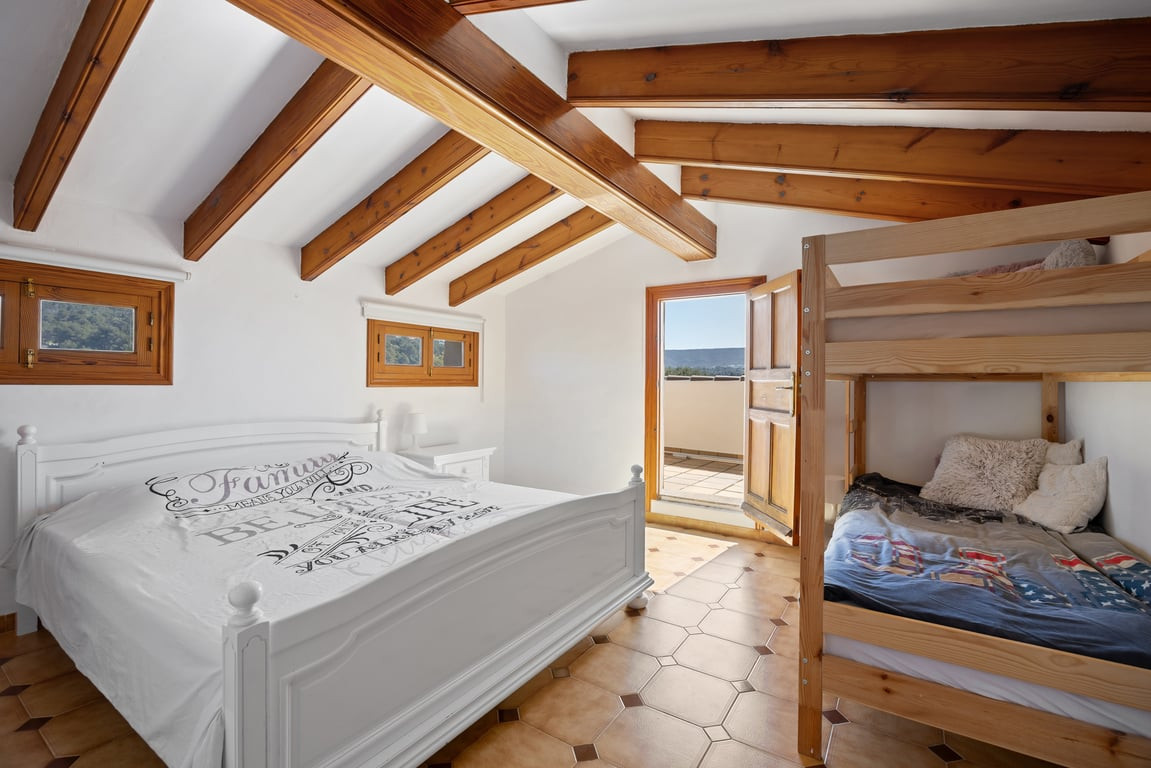 Property main view 40