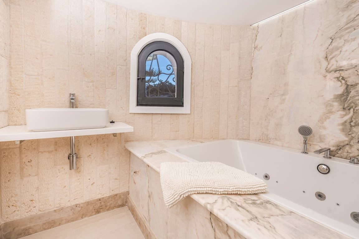 Vrijstaande Villa te koop in Javea | 5 slaapkamers H5342860