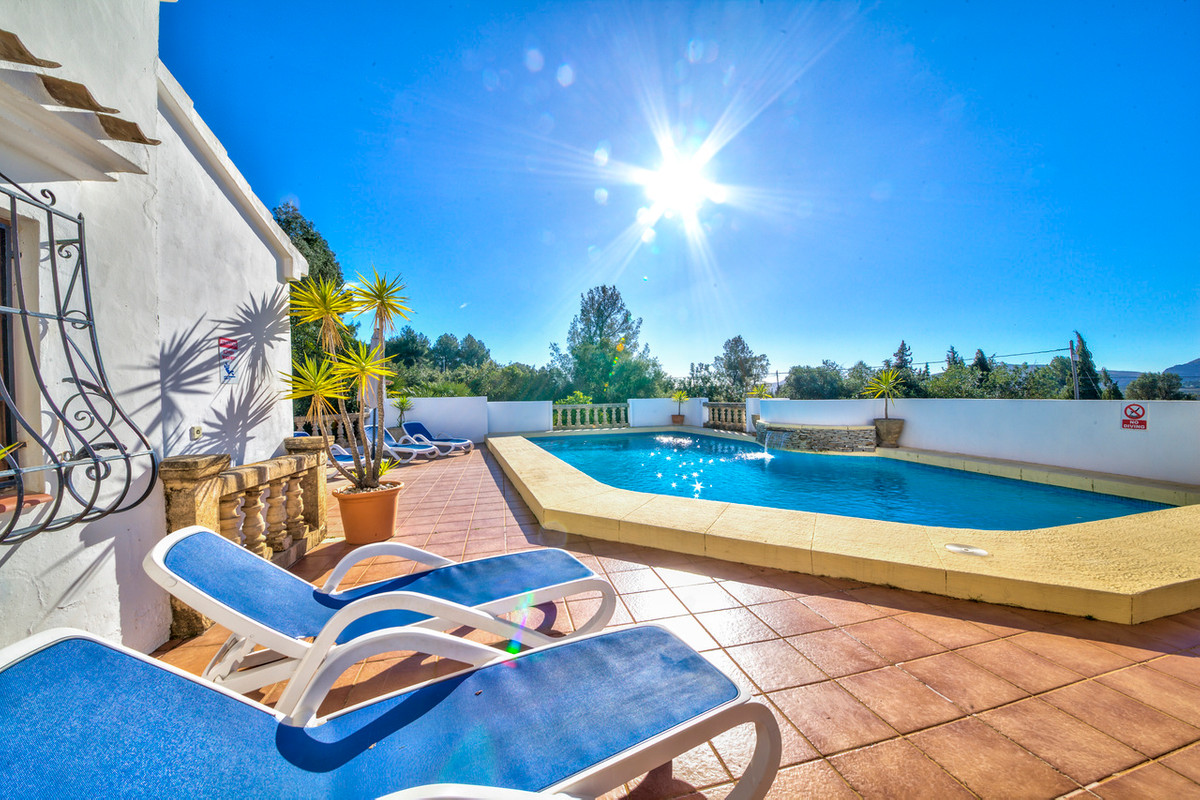 Vrijstaande Villa te koop in Javea | 4 slaapkamers H5342866