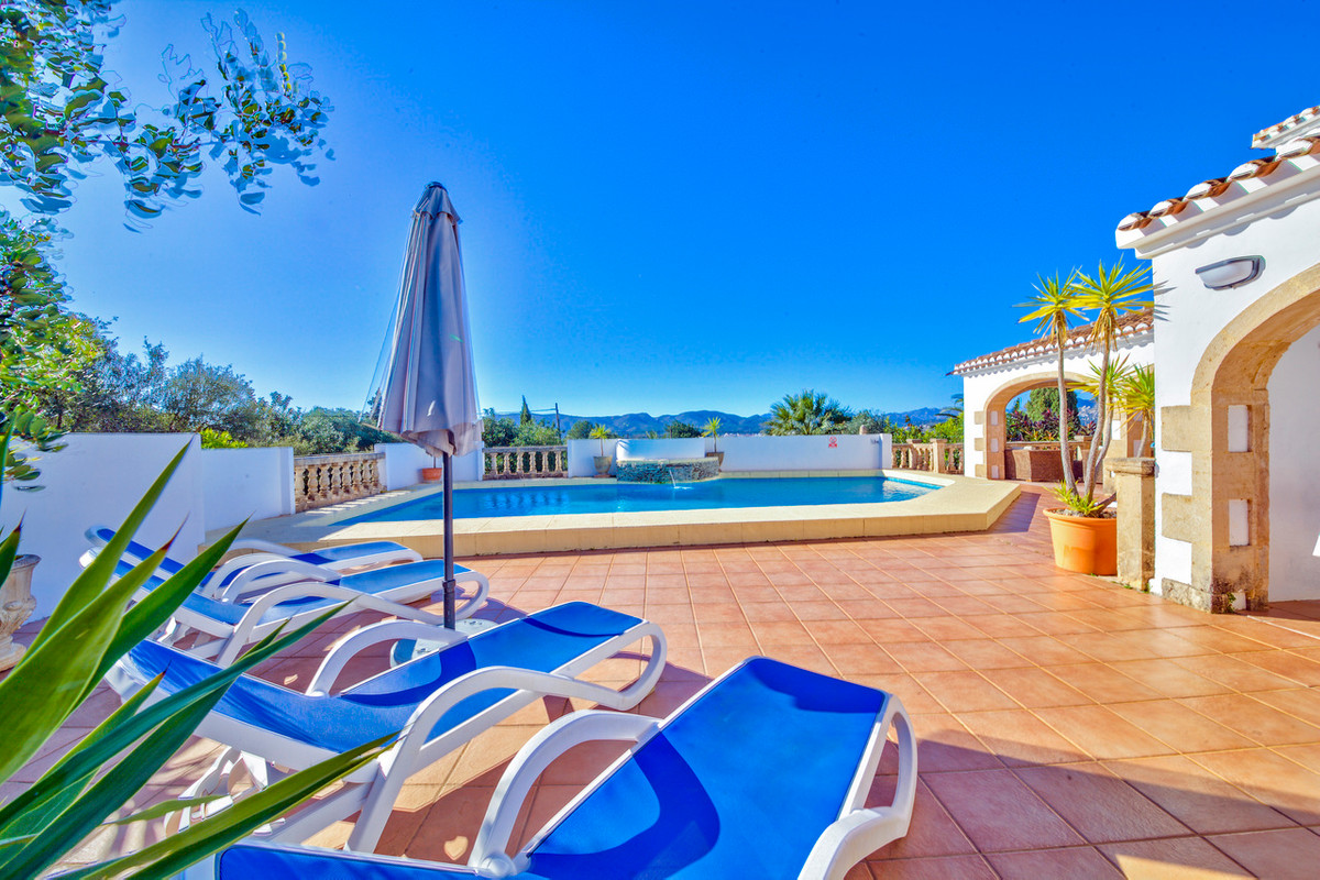 Vrijstaande Villa te koop in Javea | 4 slaapkamers H5342866