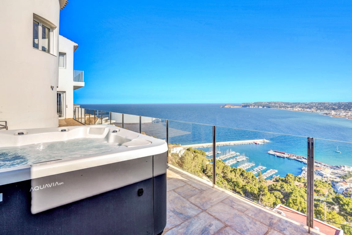 Vrijstaande Villa te koop in Javea | 5 slaapkamers H5368618