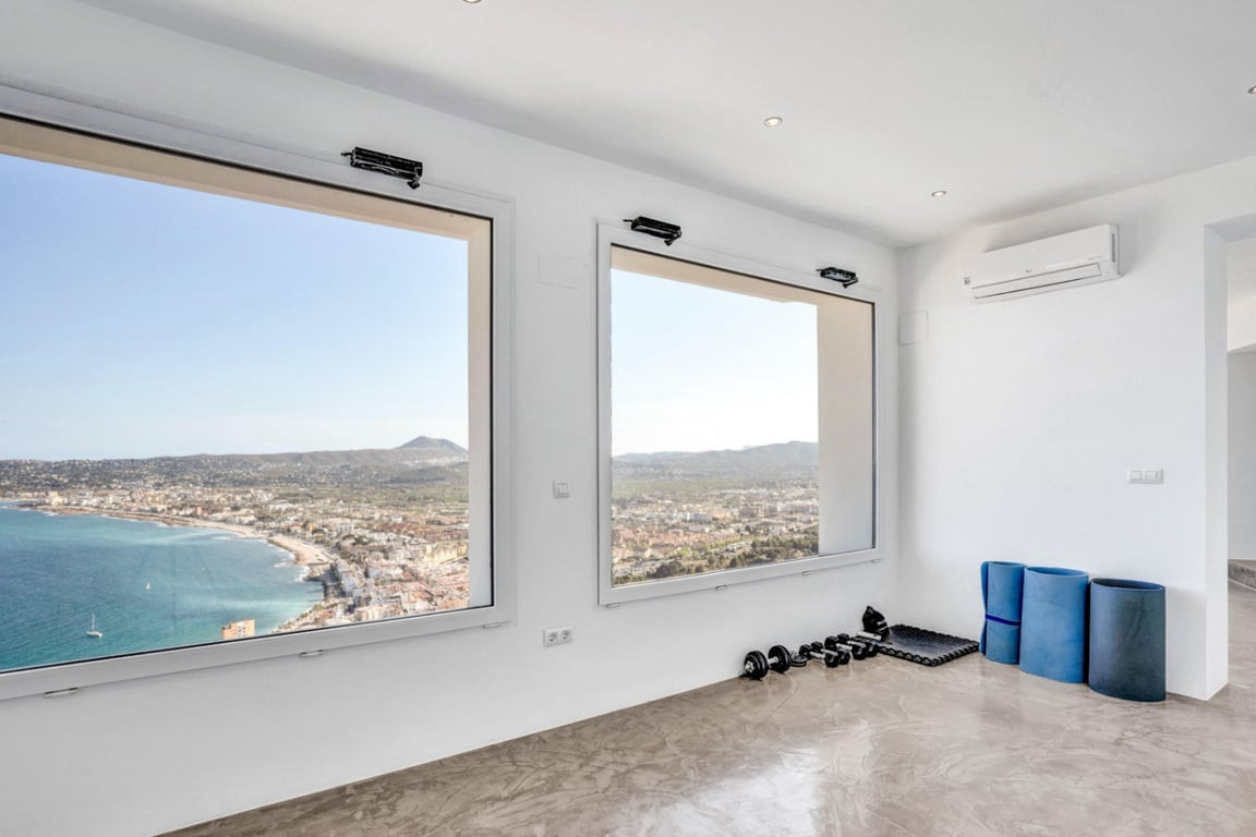 Vrijstaande Villa te koop in Javea | 5 slaapkamers H5368618