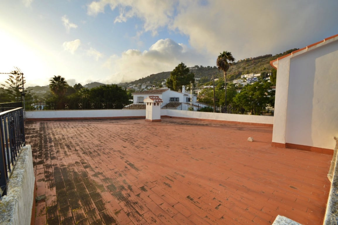 Vrijstaande Villa te koop in Javea | 7 slaapkamers H5368633