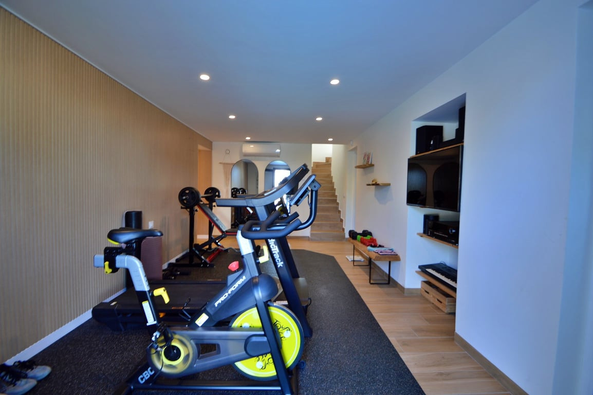 Property main view 25