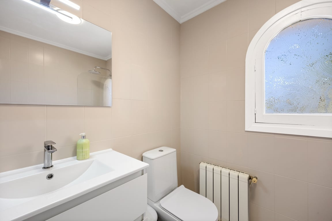 Property main view 33