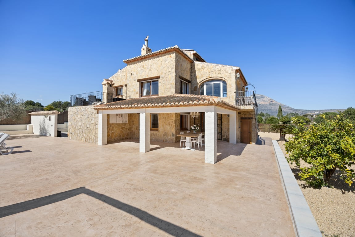 Property main view 4