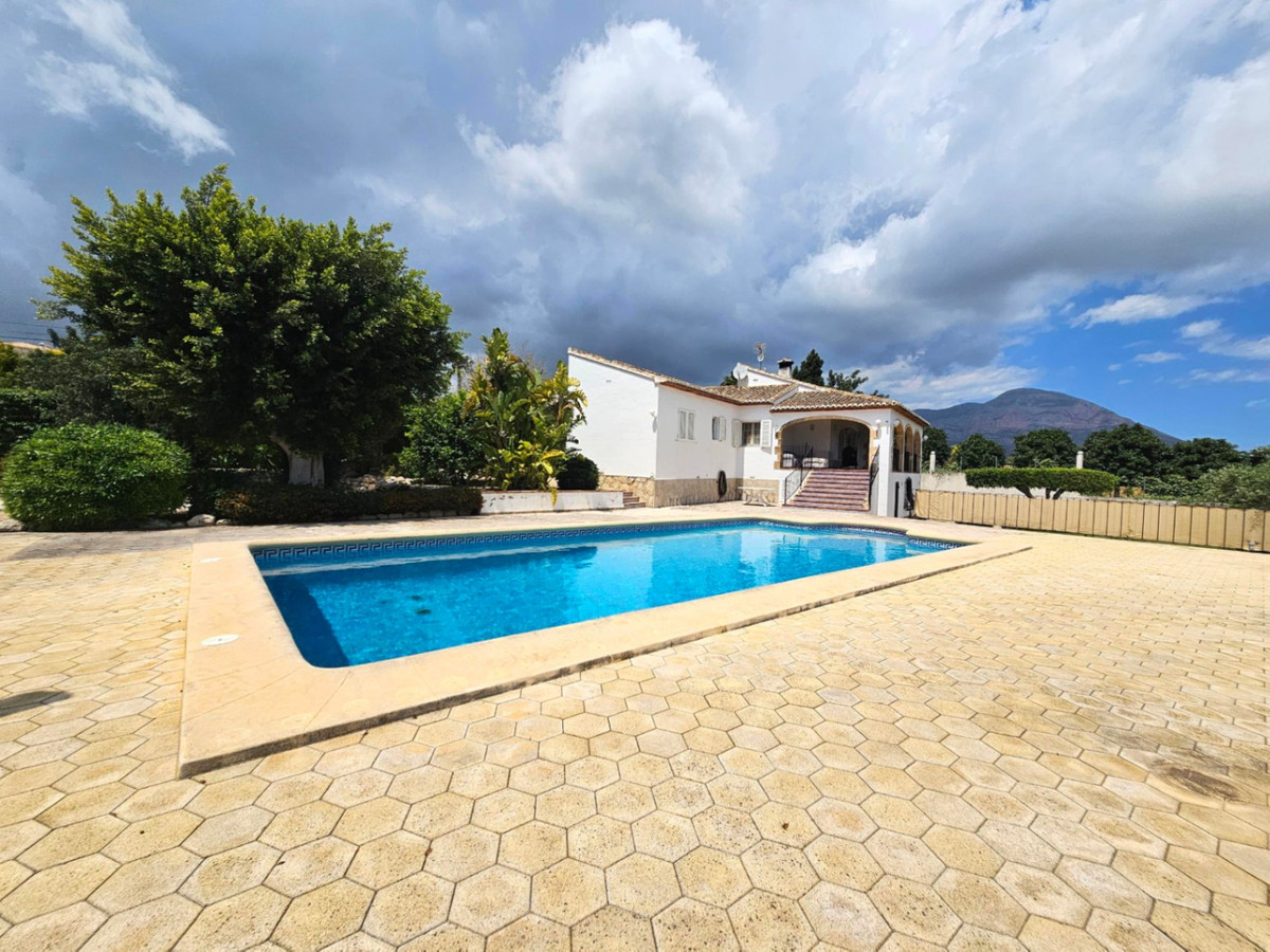 Vrijstaande Villa te koop in Javea | 6 slaapkamers H5379307