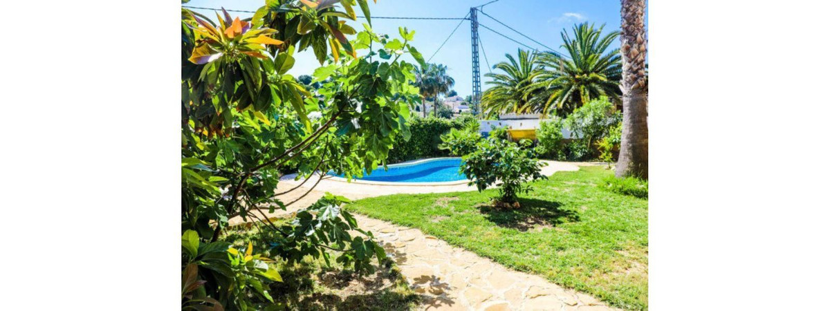 Vrijstaande Villa te koop in Javea | 9 slaapkamers H5381980