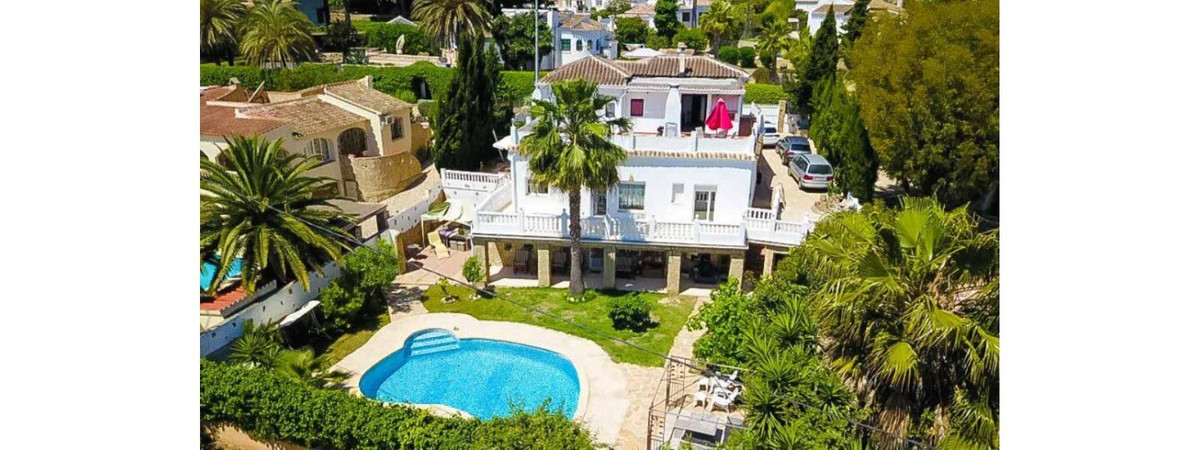 Vrijstaande Villa te koop in Javea | 9 slaapkamers H5381980