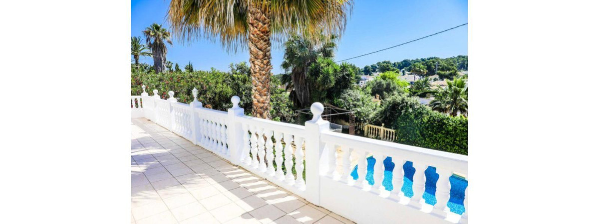 Vrijstaande Villa te koop in Javea | 9 slaapkamers H5381980