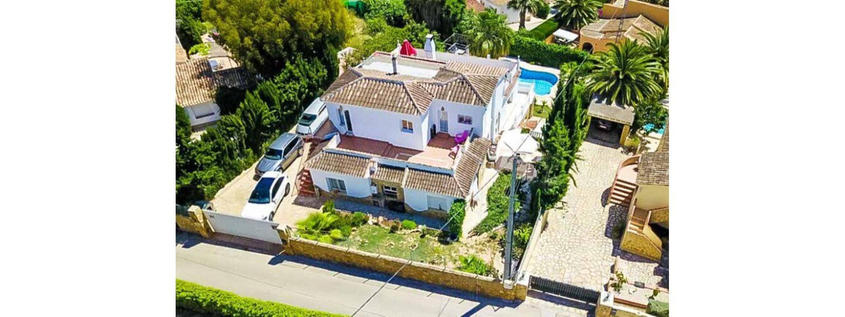 Vrijstaande Villa te koop in Javea | 9 slaapkamers H5381980