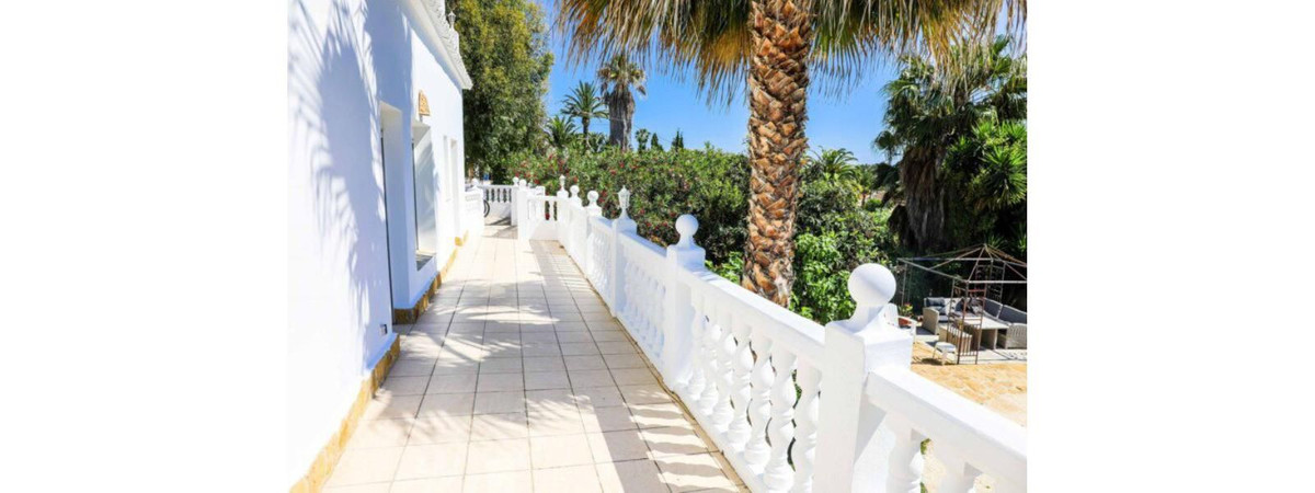 Vrijstaande Villa te koop in Javea | 9 slaapkamers H5381980