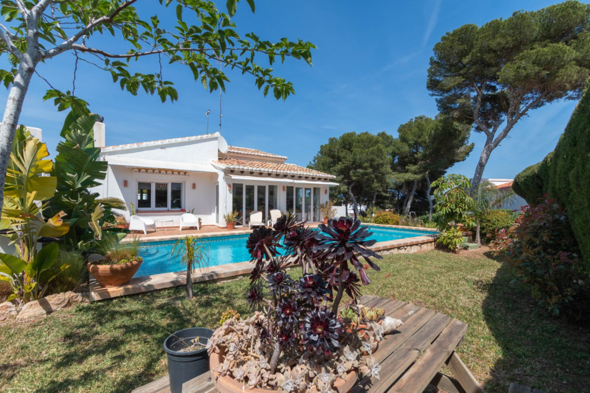 Vrijstaande Villa te koop in Javea | 3 slaapkamers H5387299