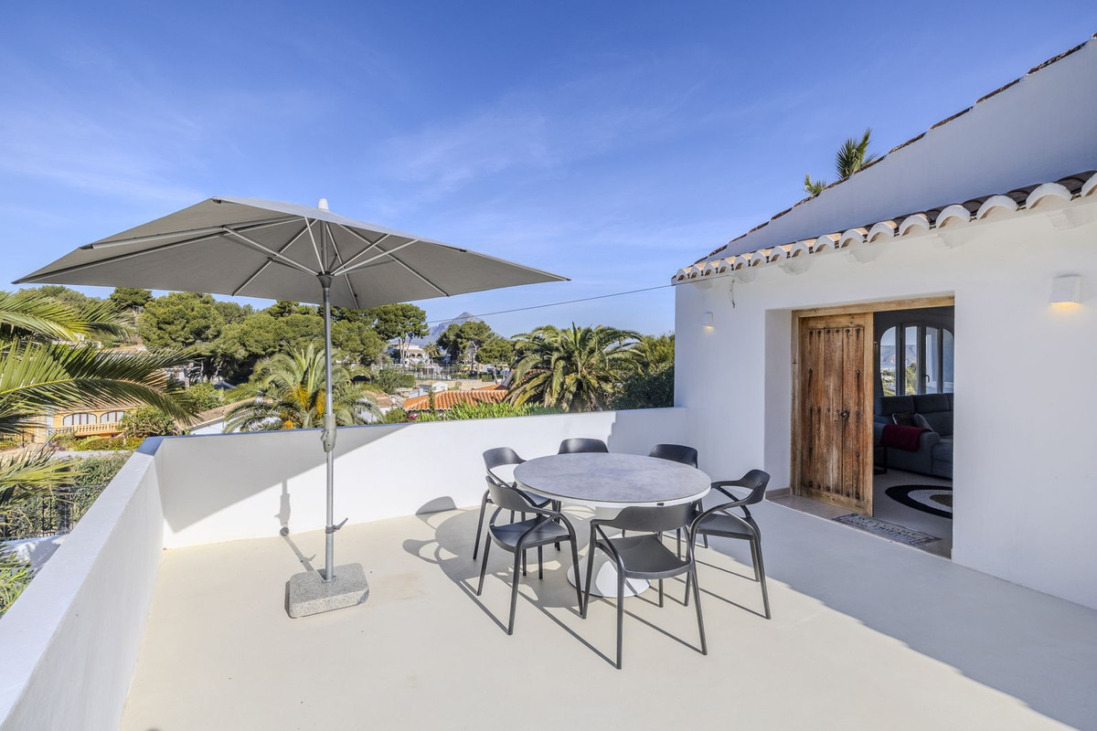 Vrijstaande Villa te koop in Javea | 3 slaapkamers H5389969