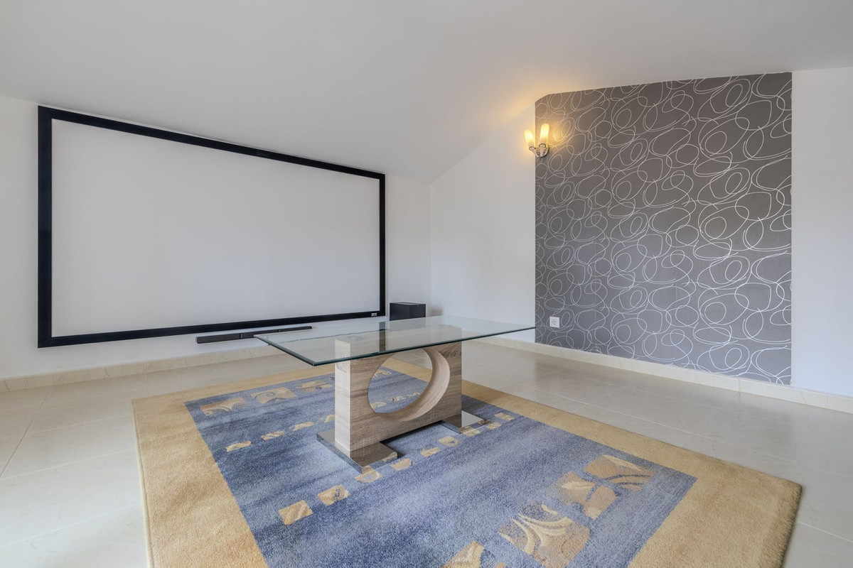 Gebouw te koop in Javea | 5 slaapkamers H5390407