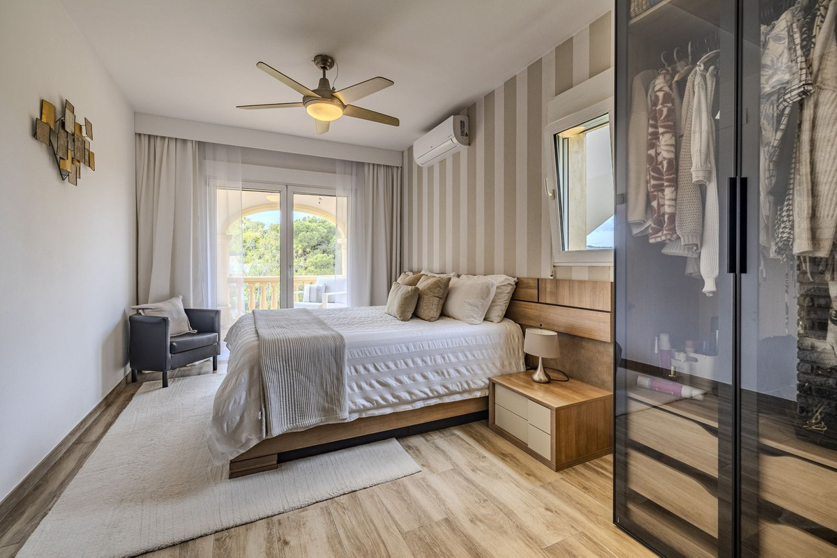 Gebouw te koop in Javea | 5 slaapkamers H5390407