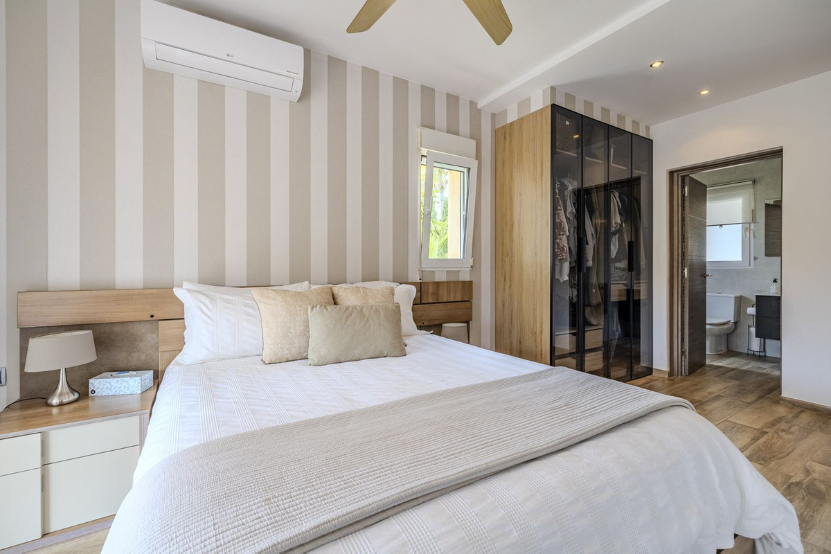 Gebouw te koop in Javea | 5 slaapkamers H5390407