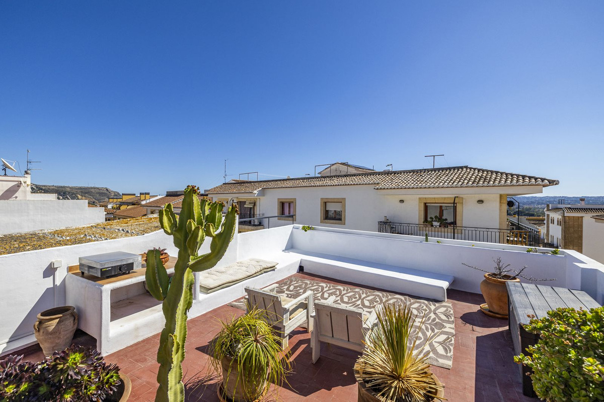 Vrijstaande Villa te koop in Javea | 5 slaapkamers H5391145