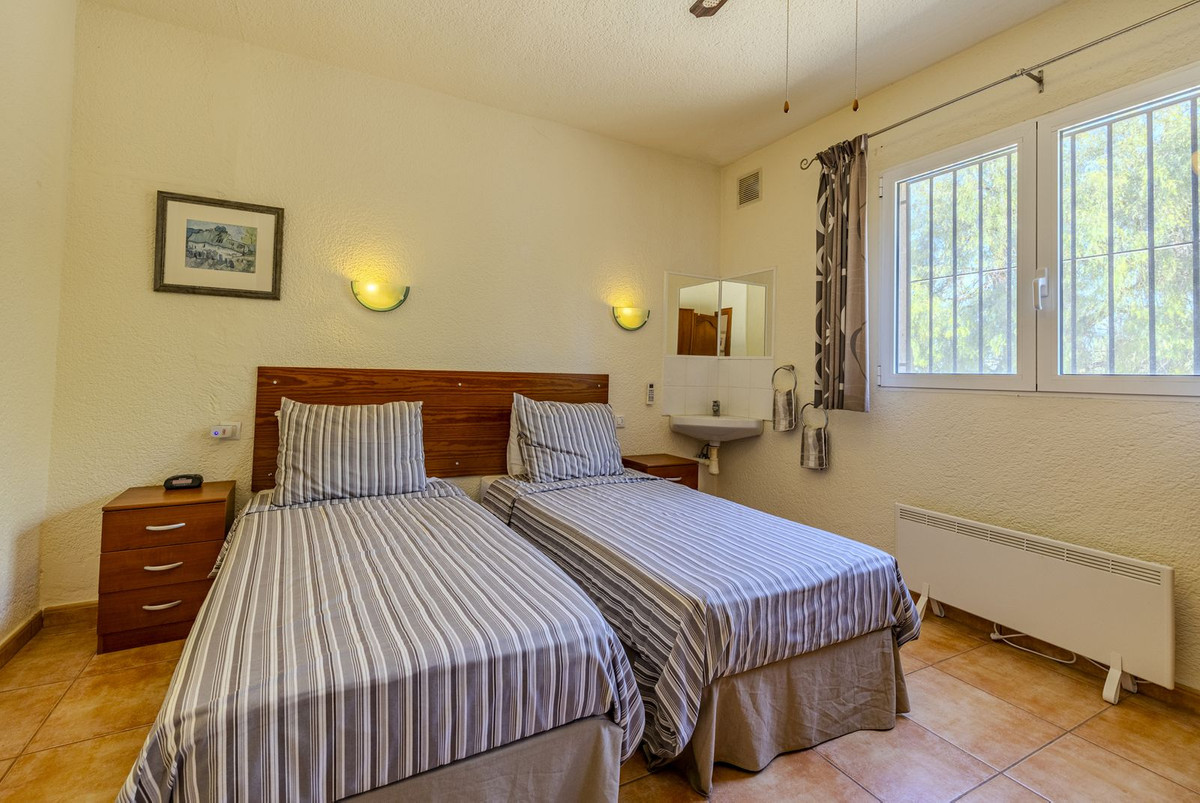 Vrijstaande Villa te koop in Javea | 6 slaapkamers H5391157