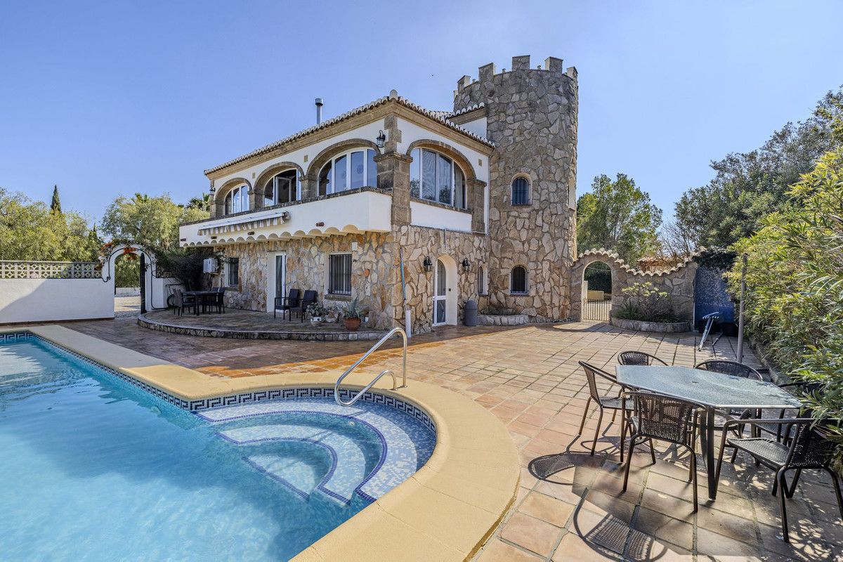 Vrijstaande Villa te koop in Javea | 6 slaapkamers H5391157