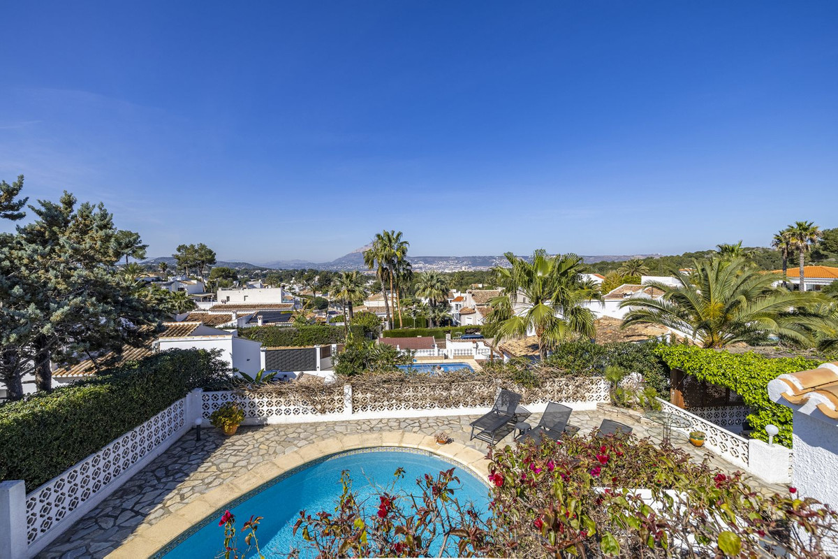 Vrijstaande Villa te koop in Javea | 4 slaapkamers H5391181