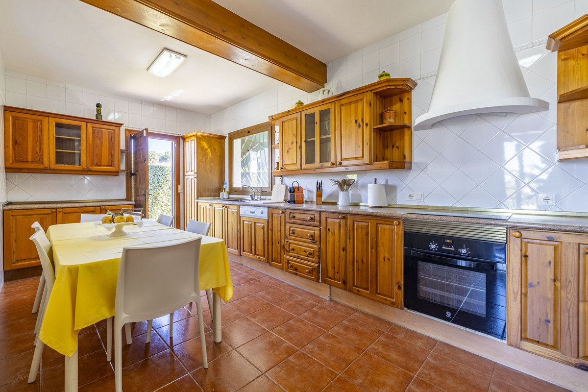 Vrijstaande Villa te koop in Javea | 4 slaapkamers H5391181