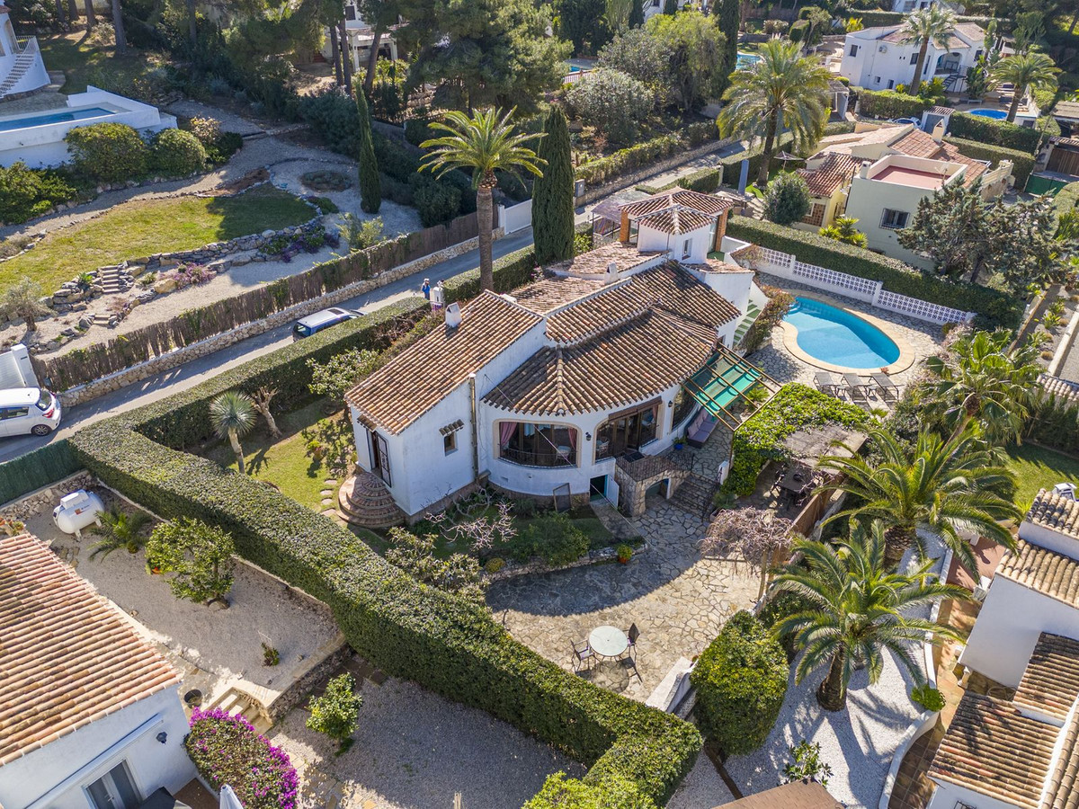 Vrijstaande Villa te koop in Javea | 4 slaapkamers H5391181