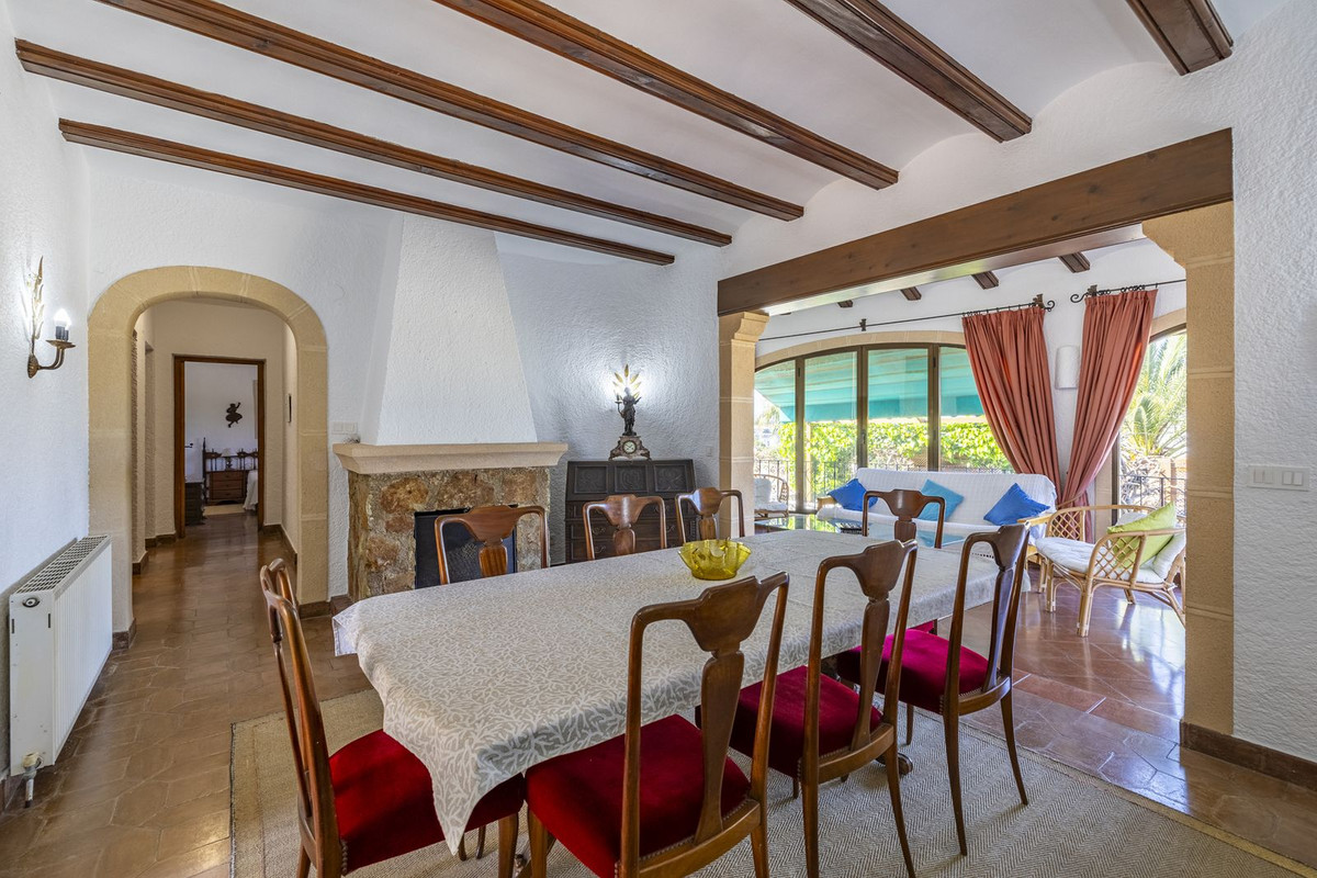 Vrijstaande Villa te koop in Javea | 4 slaapkamers H5391181