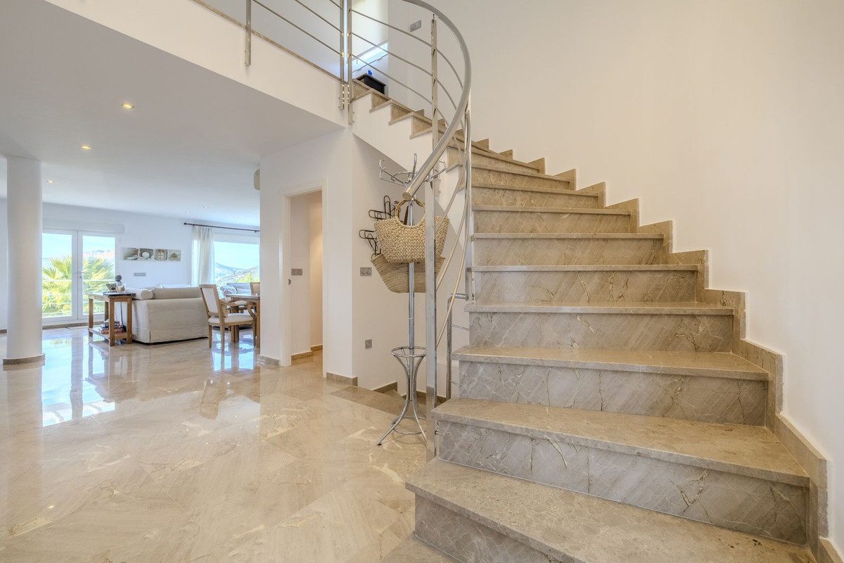 Vrijstaande Villa te koop in Javea | 5 slaapkamers H5393119