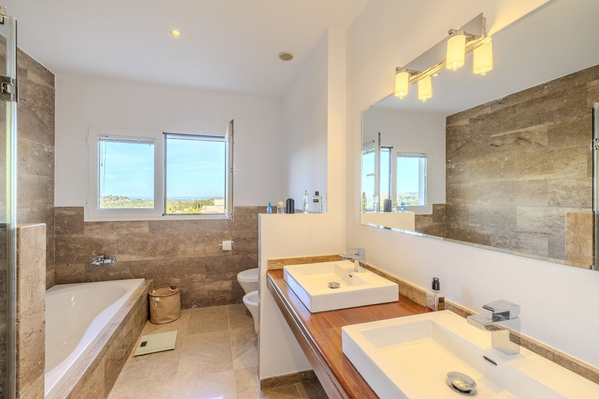 Vrijstaande Villa te koop in Javea | 5 slaapkamers H5393119