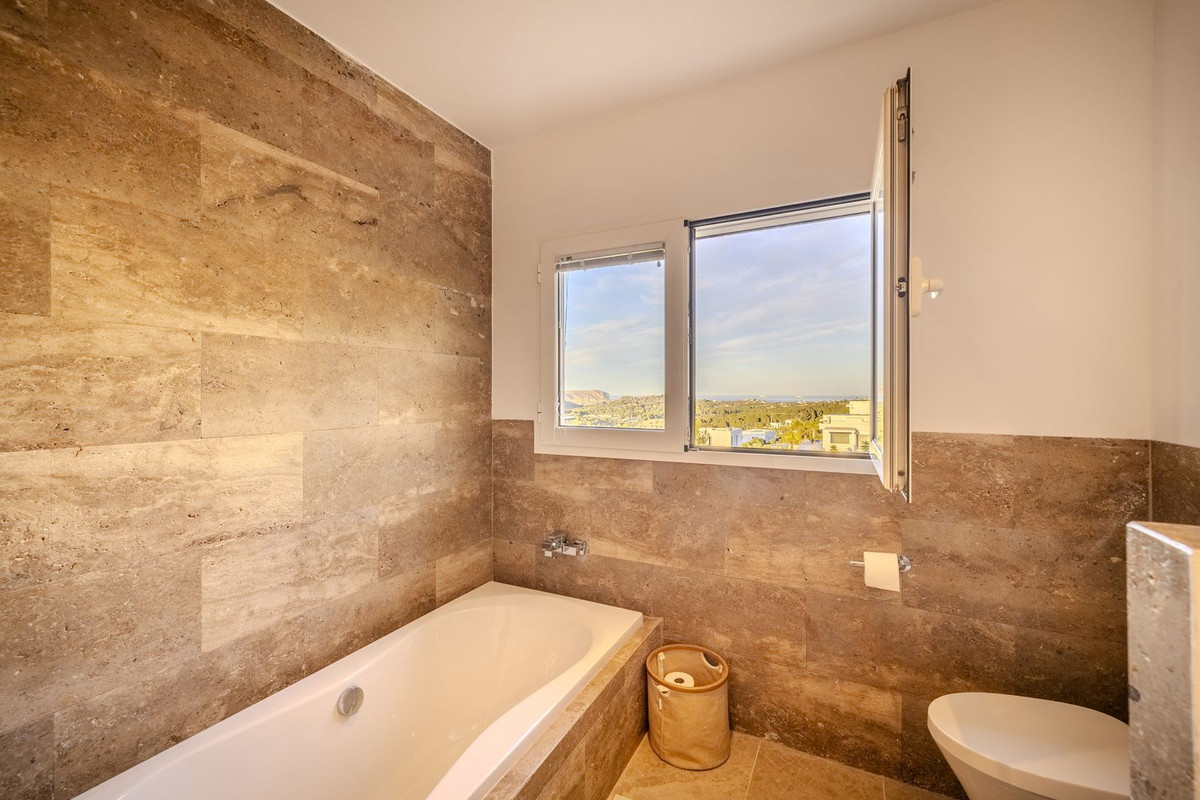 Vrijstaande Villa te koop in Javea | 5 slaapkamers H5393119