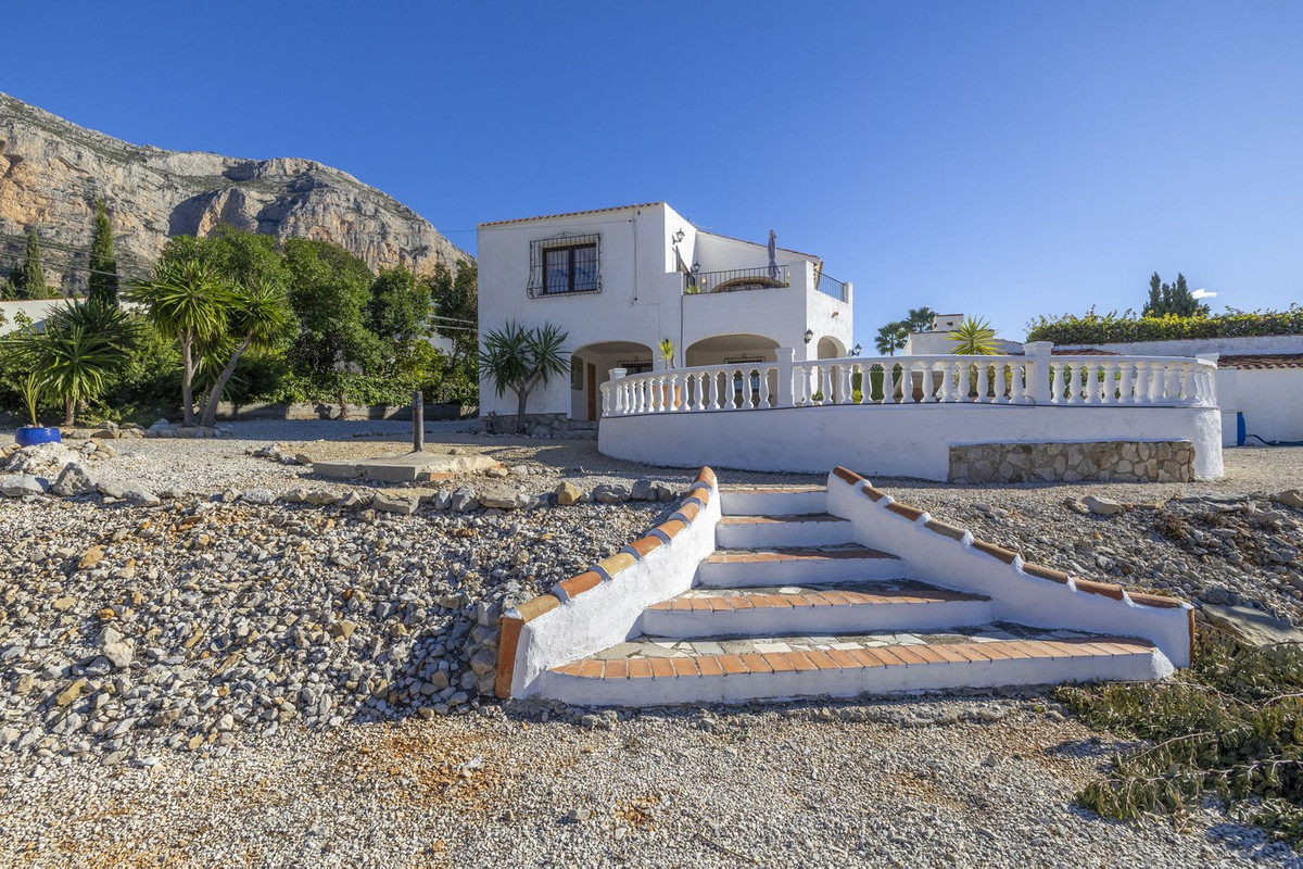 Geschakelde Woning te koop in Javea | 6 slaapkamers H5393206