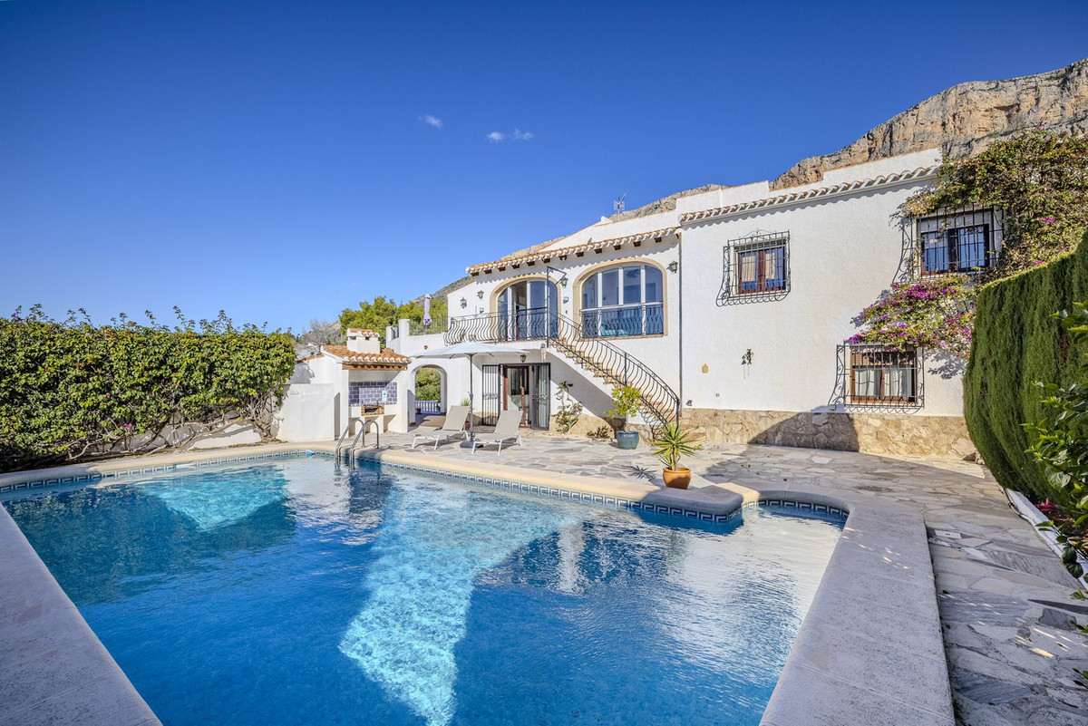 Geschakelde Woning te koop in Javea | 6 slaapkamers H5393206