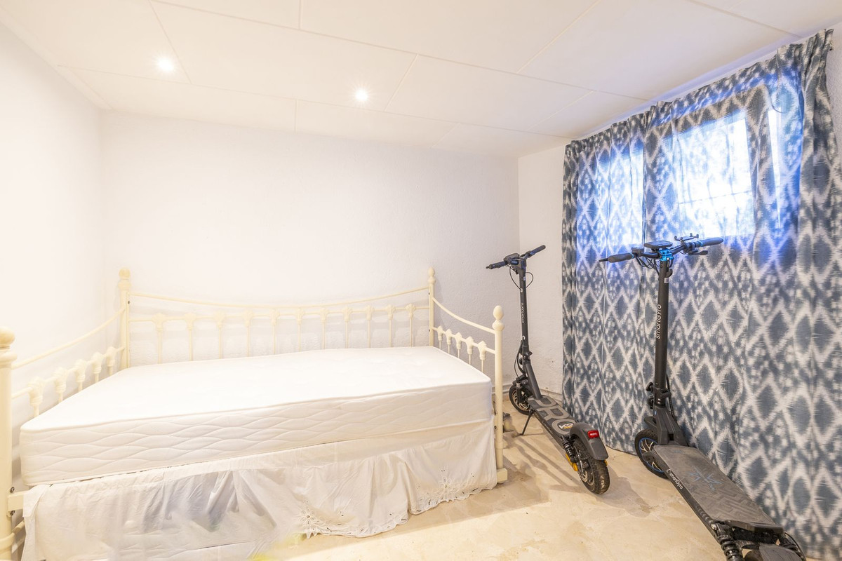 Geschakelde Woning te koop in Javea | 6 slaapkamers H5393206