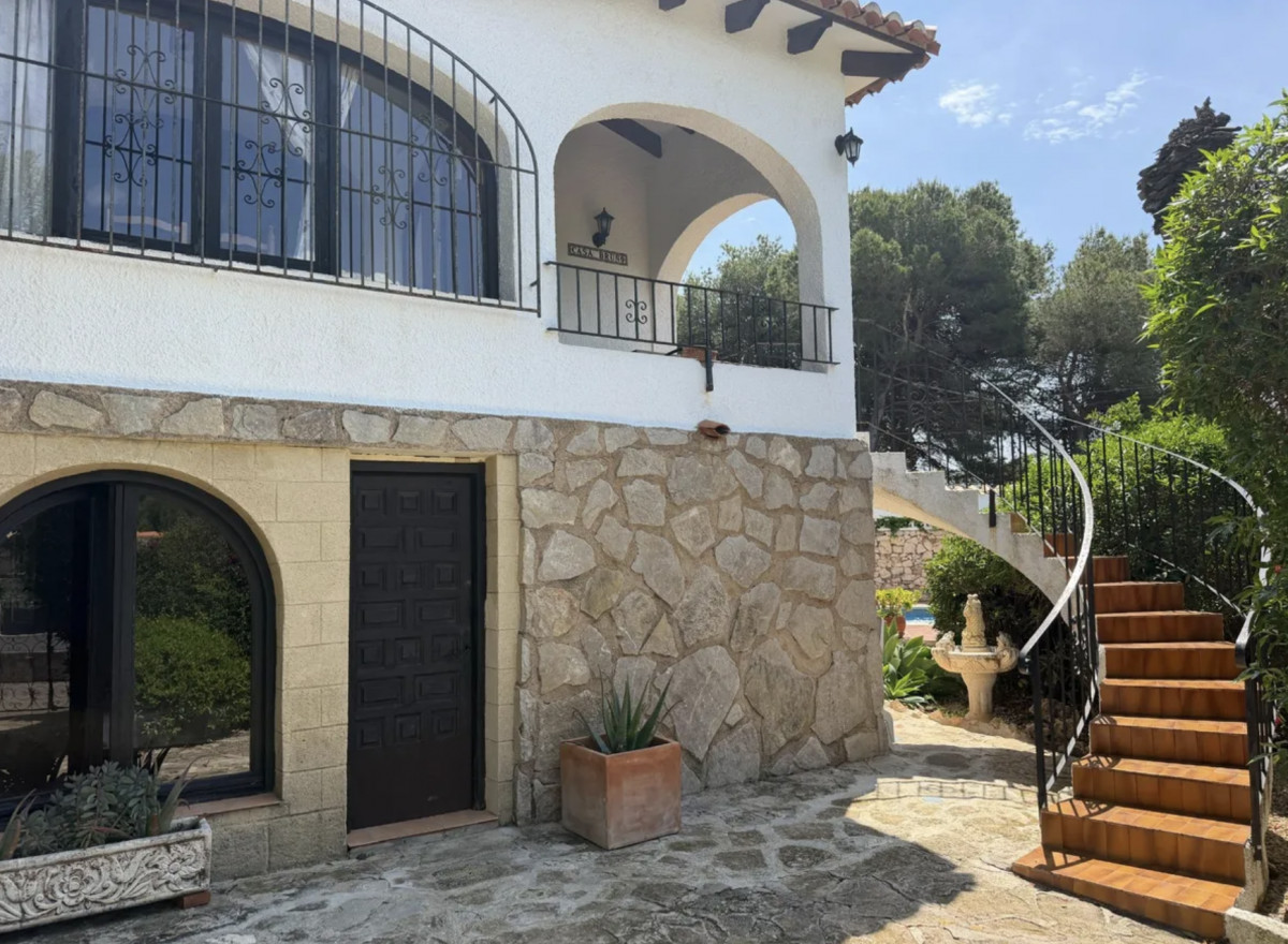 Vrijstaande Villa te koop in Javea | 3 slaapkamers H5423800