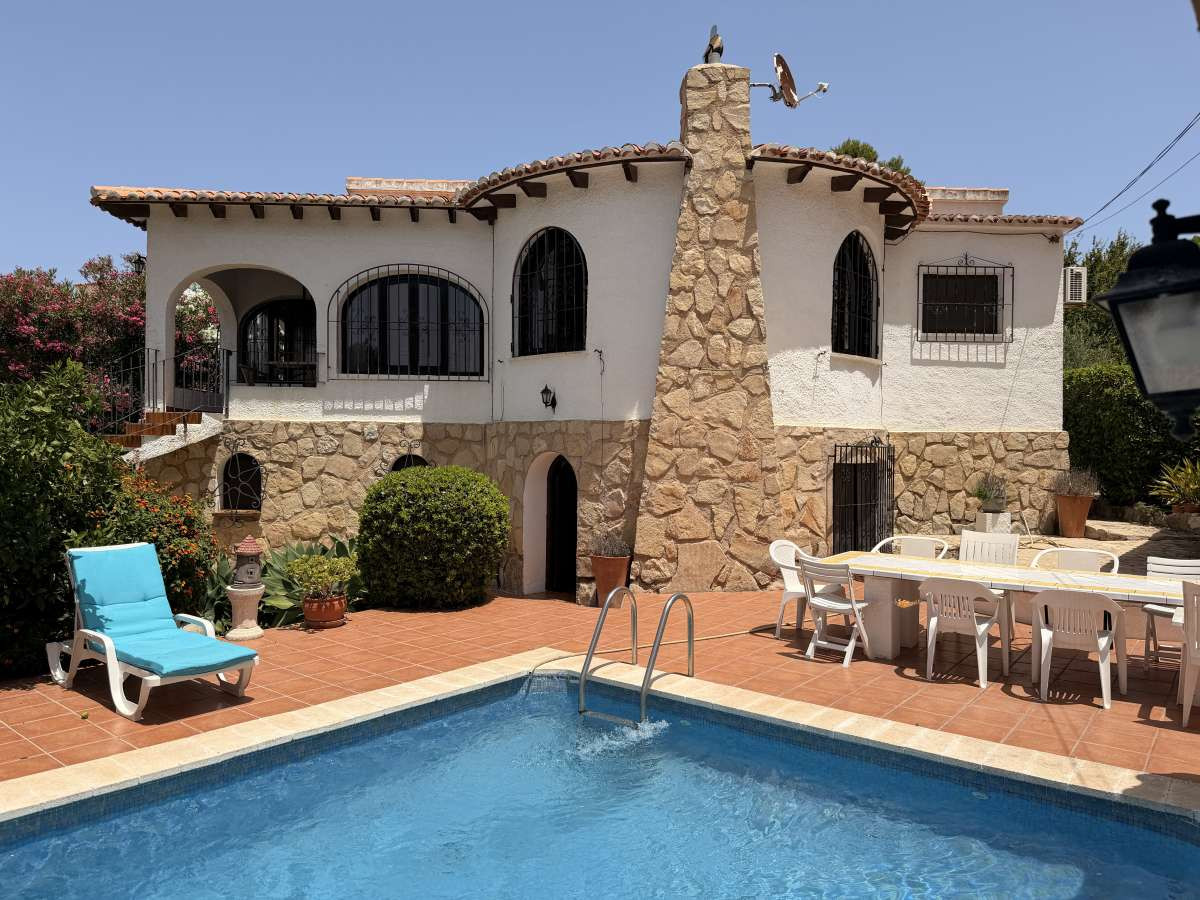 Vrijstaande Villa te koop in Javea | 3 slaapkamers H5423800