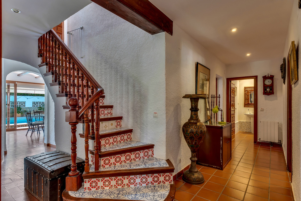 Vrijstaande Villa te koop in Javea | 4 slaapkamers H5446126