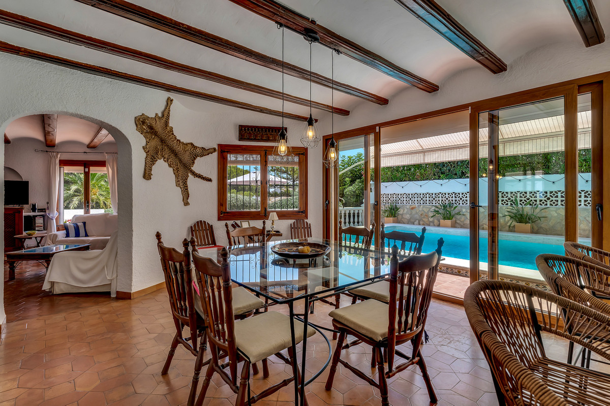 Vrijstaande Villa te koop in Javea | 4 slaapkamers H5446126