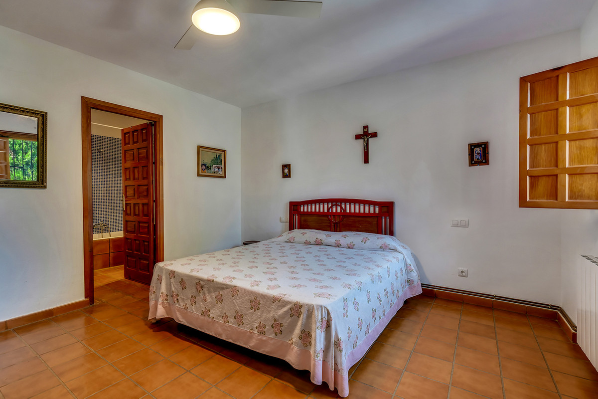 Vrijstaande Villa te koop in Javea | 4 slaapkamers H5446126