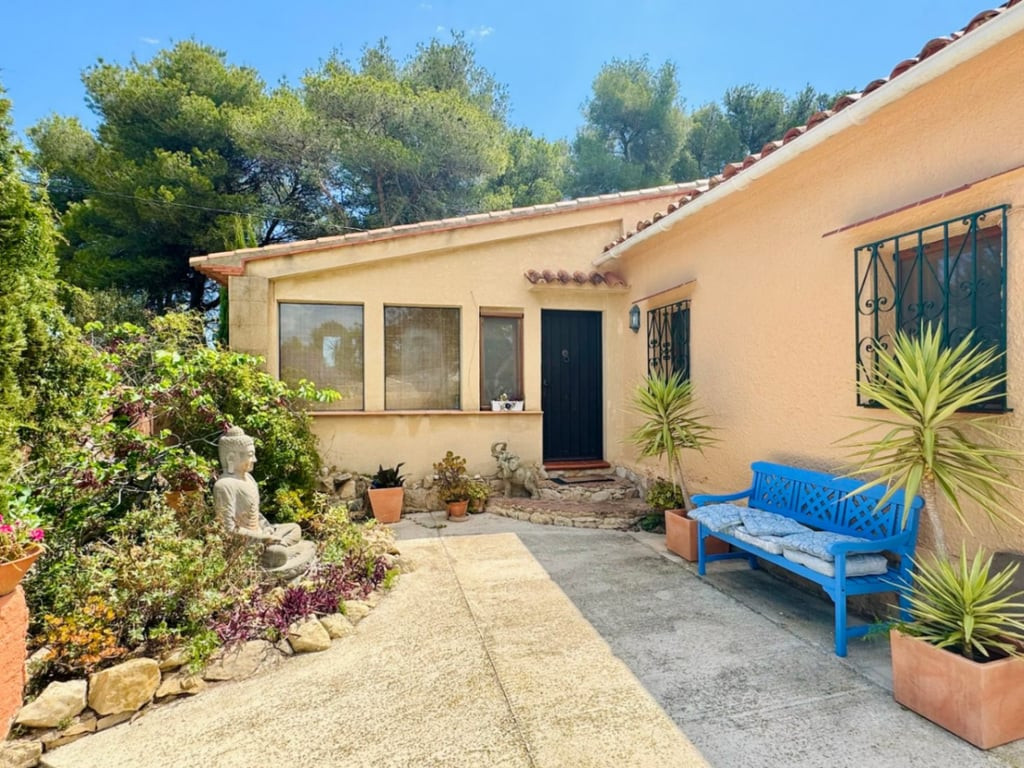 Property main view 4