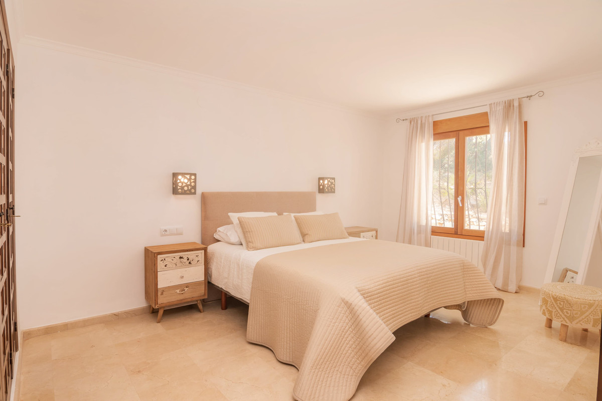 Property main view 30