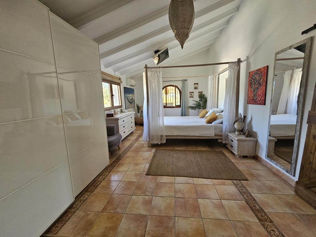 Property main view 4