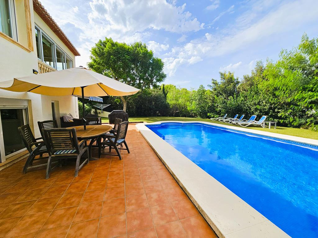Vrijstaande Villa te koop in Javea | 3 slaapkamers H5521291