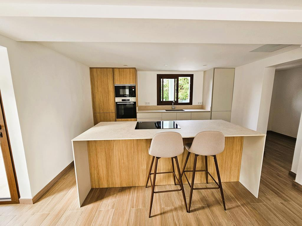 Vrijstaande Villa te koop in Javea | 7 slaapkamers H5521294